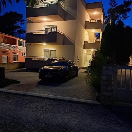 Apartmani Vukadin Вир Экстерьер фото